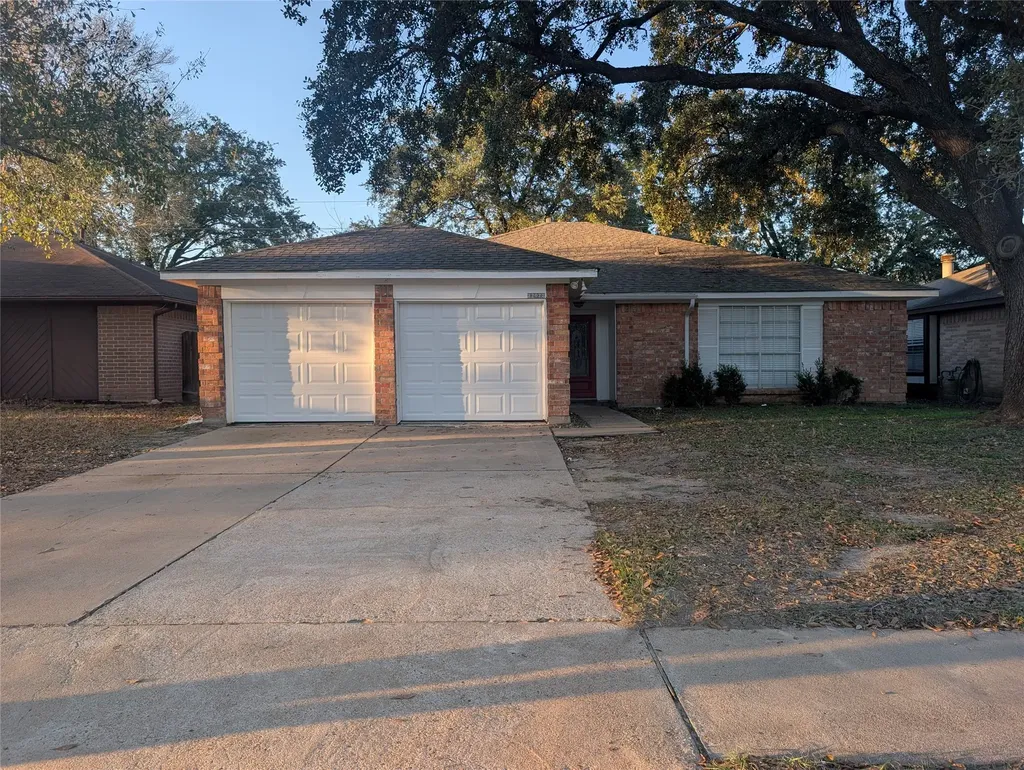 22022 Kenlake Drive Katy TX 77450