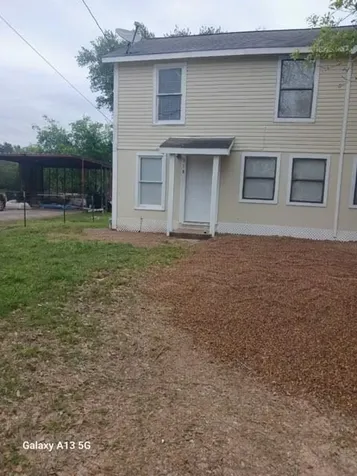 312 S Pumphrey Street Edna TX 77957