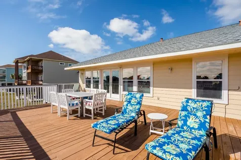 18409 Shaman Drive Galveston TX 77554