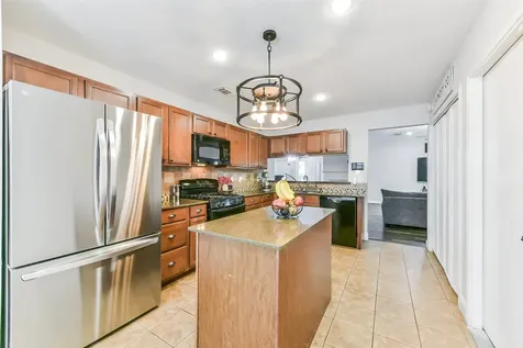 4010 Spring Branch Drive W Pearland TX 77584