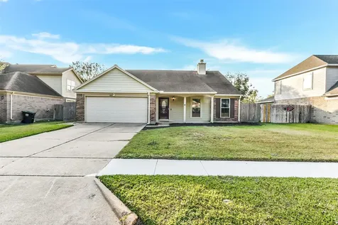 4010 Spring Branch Drive W Pearland TX 77584