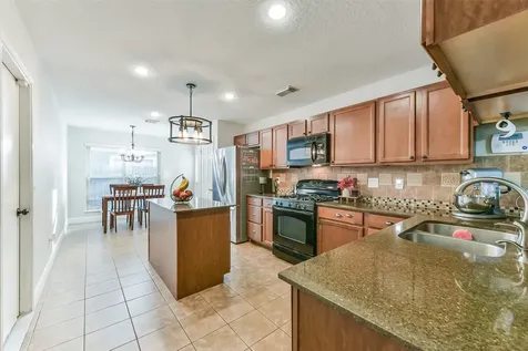 4010 Spring Branch Drive W Pearland TX 77584