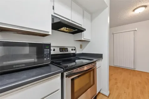 2800 Jeanetta Street 2003 Houston TX 77063