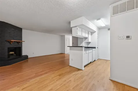 2800 Jeanetta Street 2003 Houston TX 77063