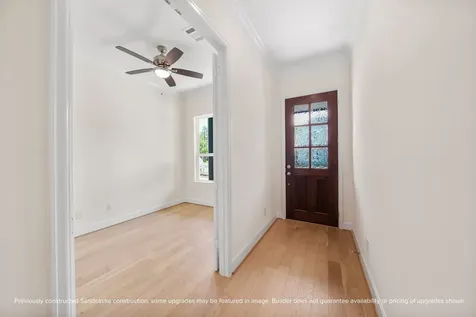 1534 W 34th Street Houston TX 77018