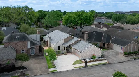 14131 Hillvale Drive Houston TX 77077