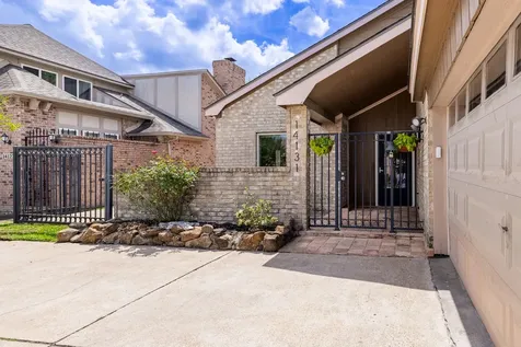 14131 Hillvale Drive Houston TX 77077