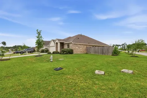 1386 Antigua Drive Conroe TX 77301