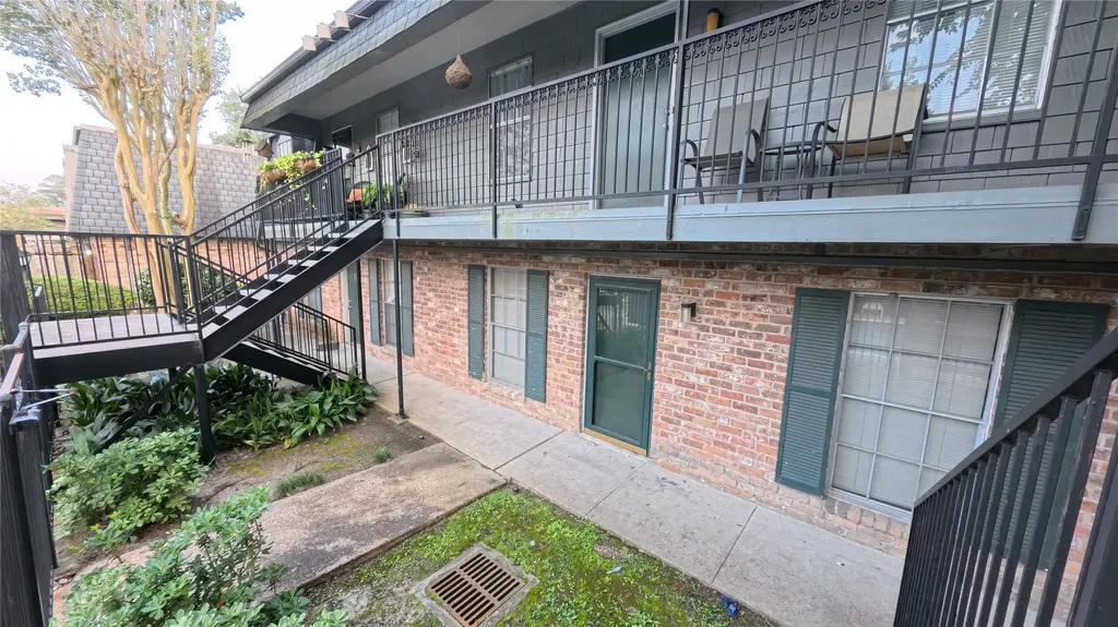 8939 Gaylord Street 199 Houston TX 77024