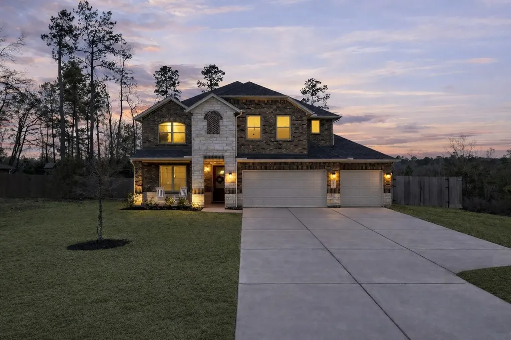 237 Jim Hall Lane New Waverly TX 77358