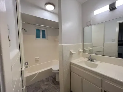 1851 W Main Street 6 Houston TX 77098