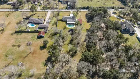 13038 4th Street Santa Fe TX 77510