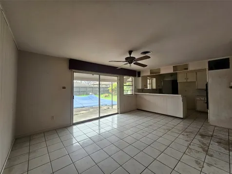 5327 Knotty Oaks Trail Houston TX 77045