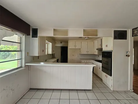 5327 Knotty Oaks Trail Houston TX 77045