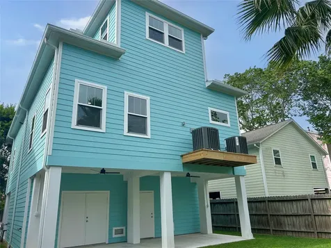 922 Elm Road Clear Lake Shores TX 77565