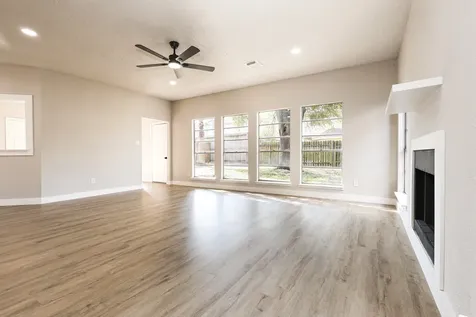 1539 Ridgebriar Drive Houston TX 77014