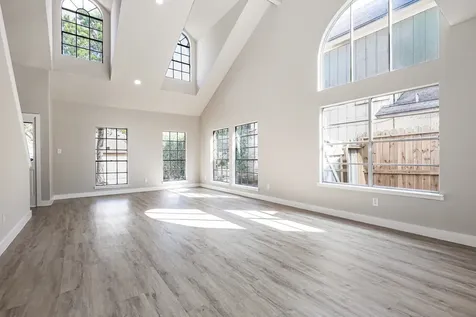 1539 Ridgebriar Drive Houston TX 77014