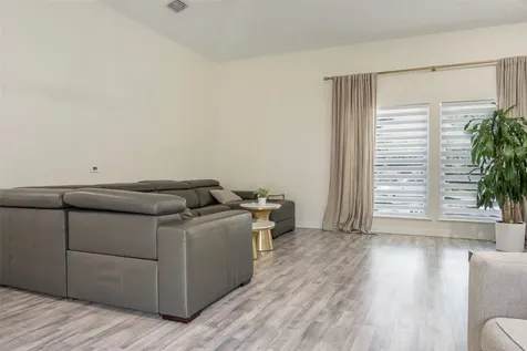 11743 Wickhollow Lane Houston TX 77043