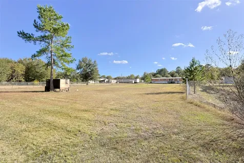 320 County Road 48761 Dayton TX 77535