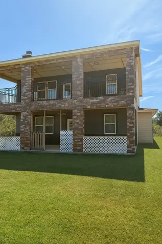 805 County Road 3550 Cleveland TX 77327