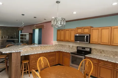 805 County Road 3550 Cleveland TX 77327
