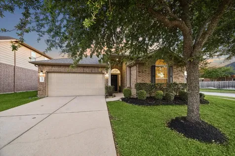 8819 Alicia Drive Tomball TX 77375