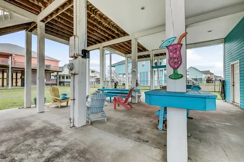 935 Clara Street Crystal Beach TX 77650