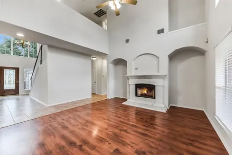 522 Cedar Point Drive League City TX 77573