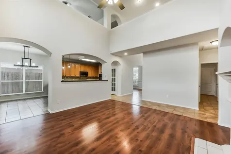 522 Cedar Point Drive League City TX 77573