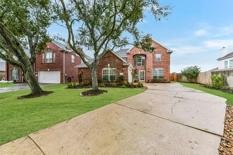 522 Cedar Point Drive League City TX 77573