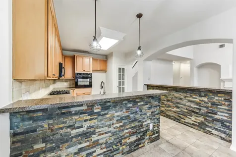 522 Cedar Point Drive League City TX 77573