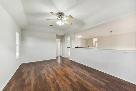 522 Cedar Point Drive League City TX 77573