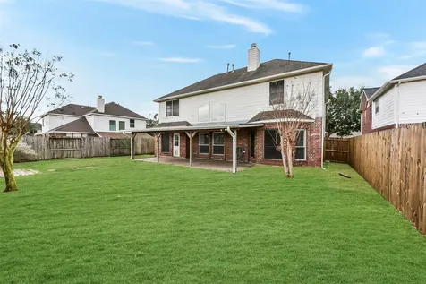 522 Cedar Point Drive League City TX 77573