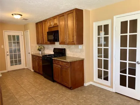 1518 Neptune Lane Houston TX 77062