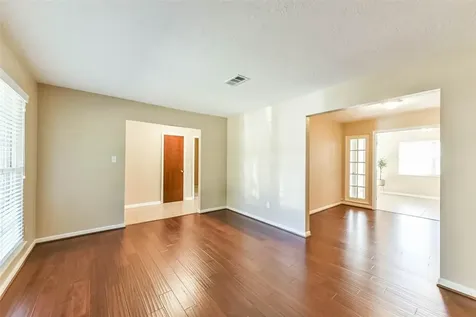 1518 Neptune Lane Houston TX 77062