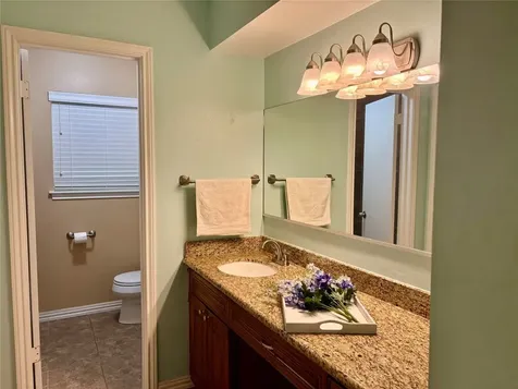 1518 Neptune Lane Houston TX 77062