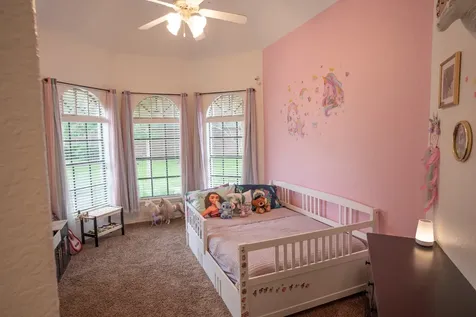 56 English Oak Court Lake Jackson TX 77566