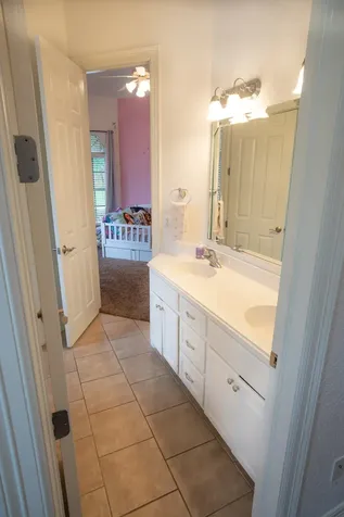 56 English Oak Court Lake Jackson TX 77566