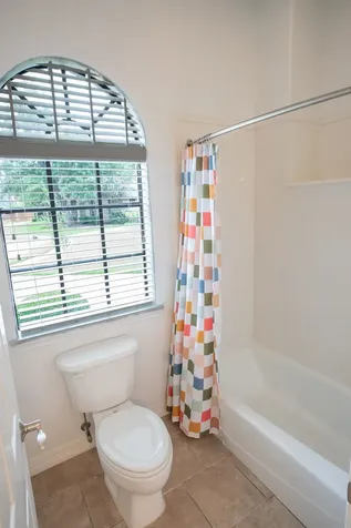 56 English Oak Court Lake Jackson TX 77566