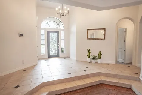 56 English Oak Court Lake Jackson TX 77566