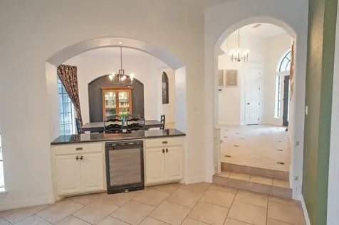56 English Oak Court Lake Jackson TX 77566