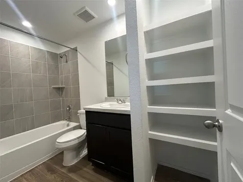 1739 Royal Rim Drive Houston TX 77014