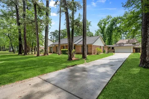 2006 Running Springs Drive Kingwood TX 77339