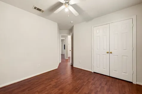 6418 England Street Houston TX 77021