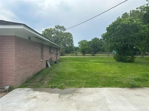 1301 Adell Street Bay City TX 77414