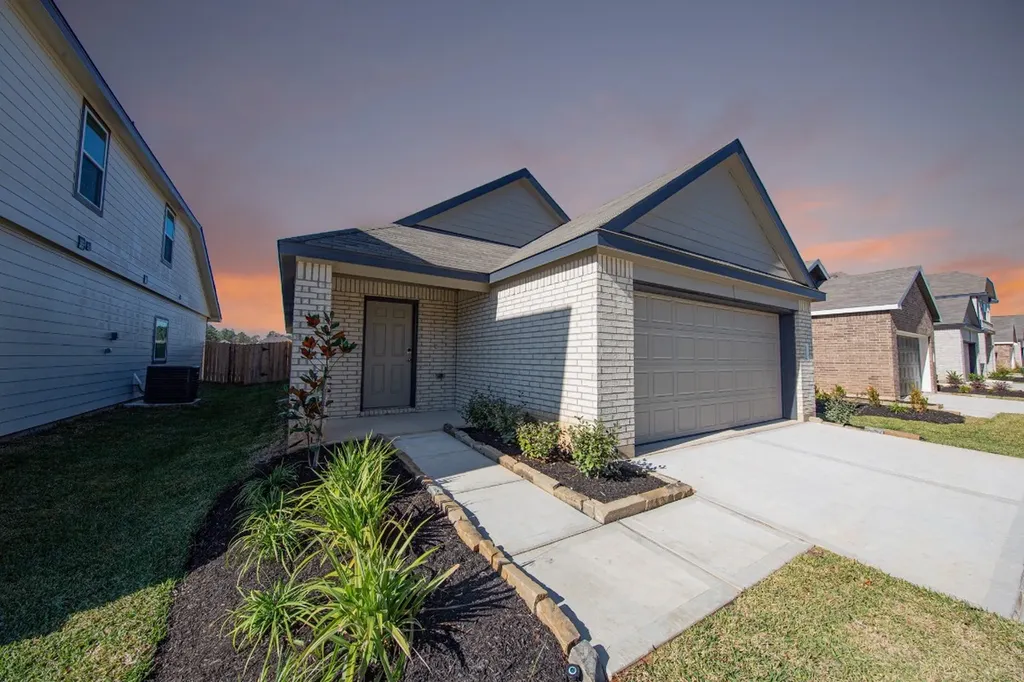 3062 Nickell Back Drive Conroe TX 77301
