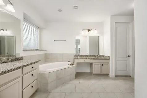 2923 Golden Honey Lane Richmond TX 77406