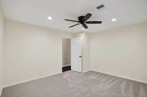 26 Thorn Berry Place The Woodlands TX 77381
