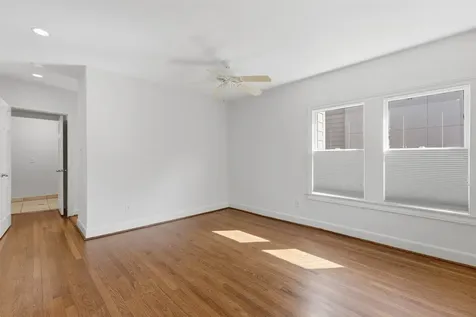 2132 Tangley Street Houston TX 77005