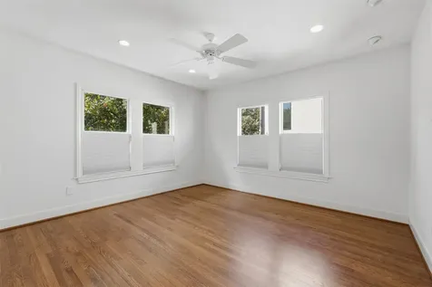 2132 Tangley Street Houston TX 77005